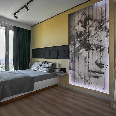 Alfred Sky Smart Apartment 29Th Spa Included Skopje Eksteriør billede