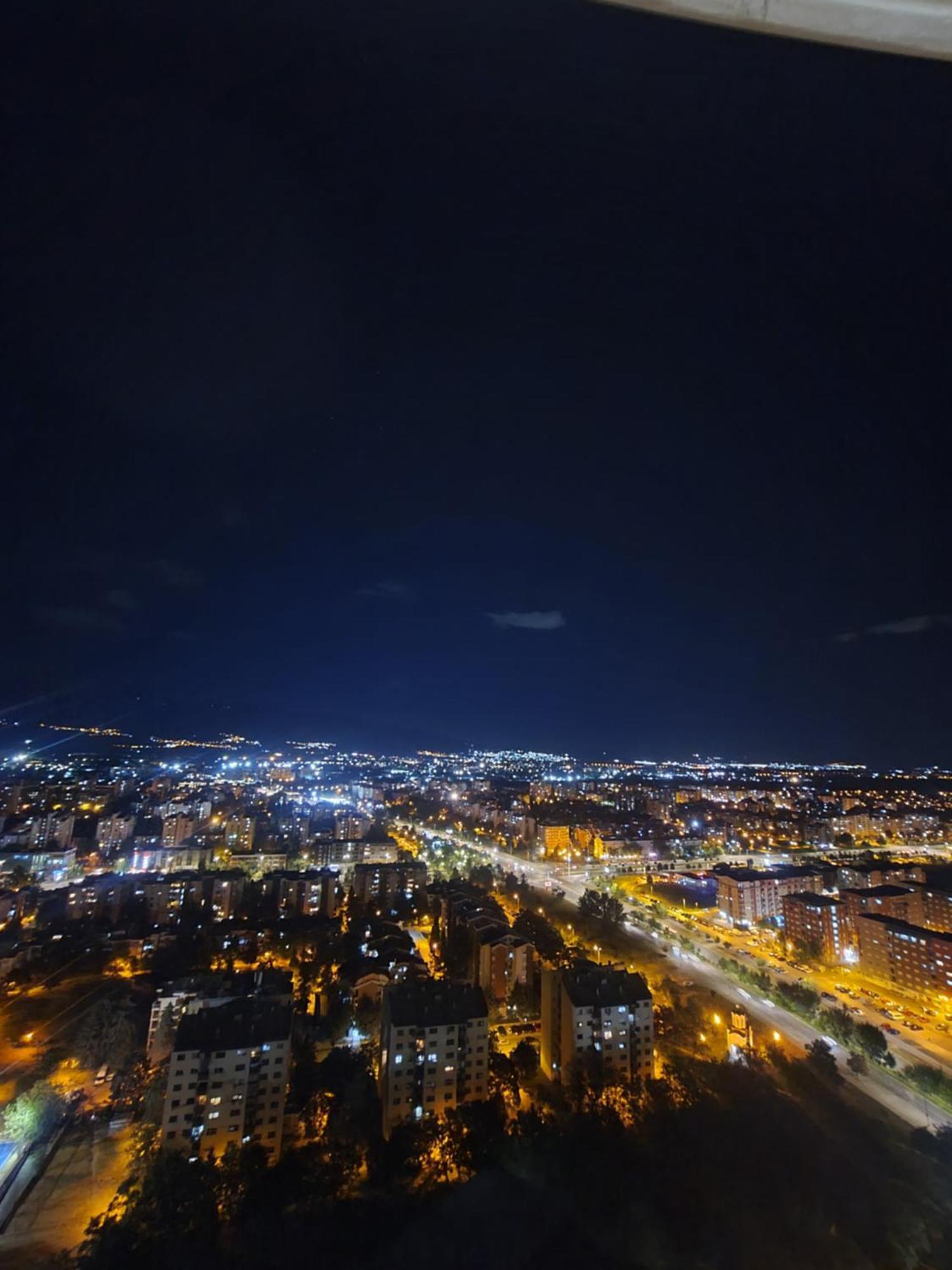 Alfred Sky Smart Apartment 29Th Spa Included Skopje Eksteriør billede