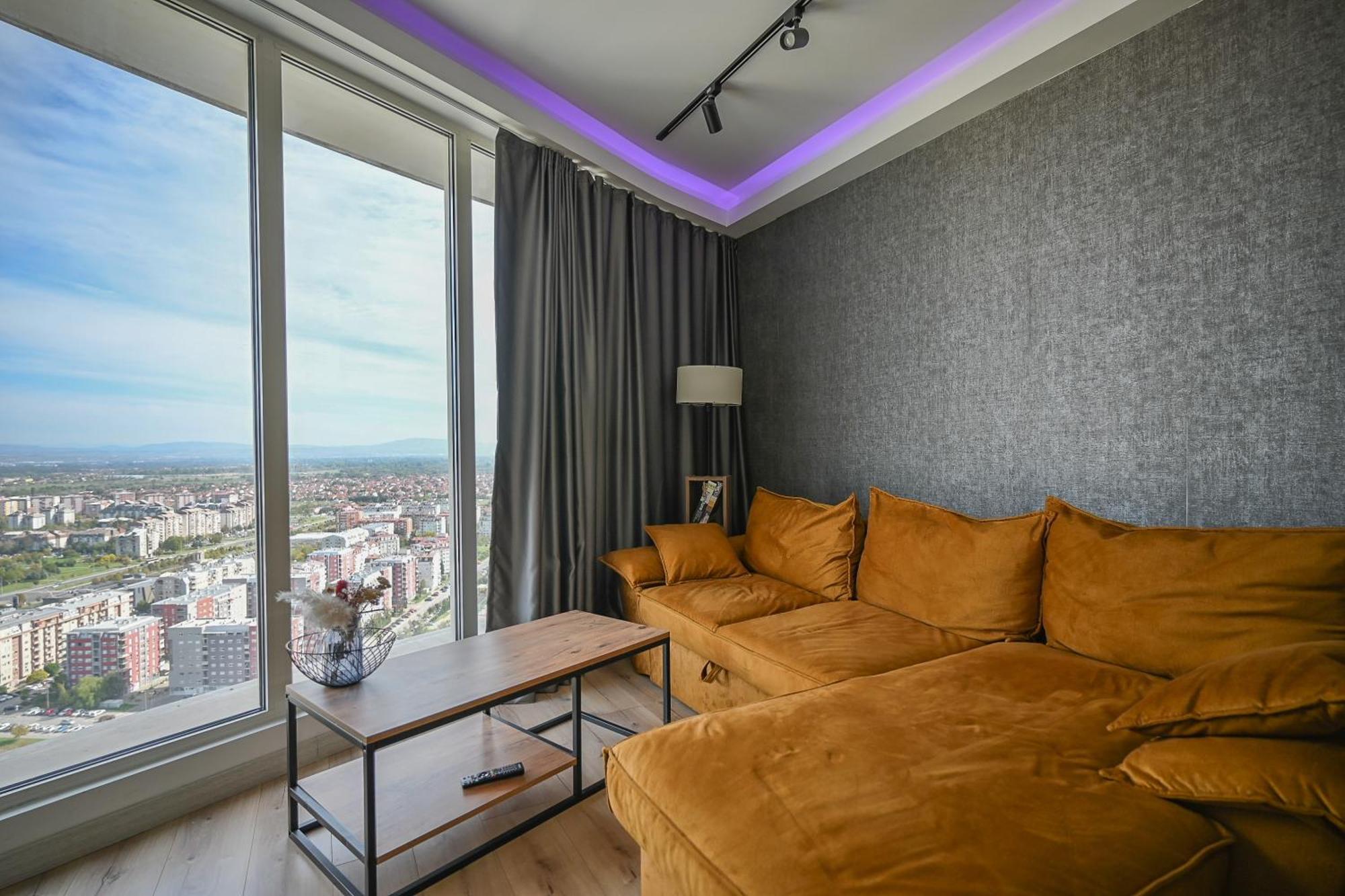 Alfred Sky Smart Apartment 29Th Spa Included Skopje Eksteriør billede
